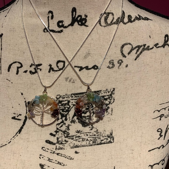 Tree of Life pendant necklace - set of Two 🌳 - Picture 2 of 4